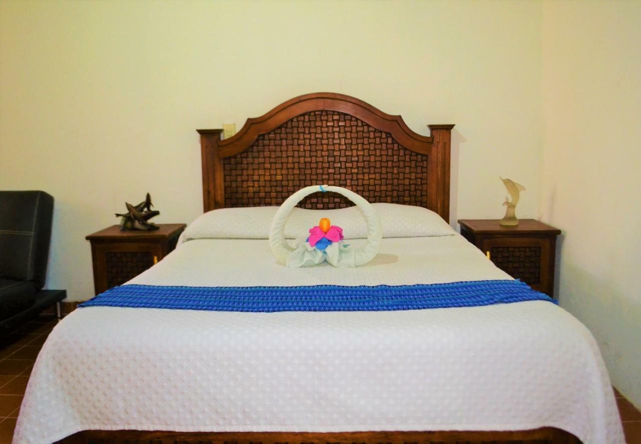 Hotel Delfin Comitan 外观 照片