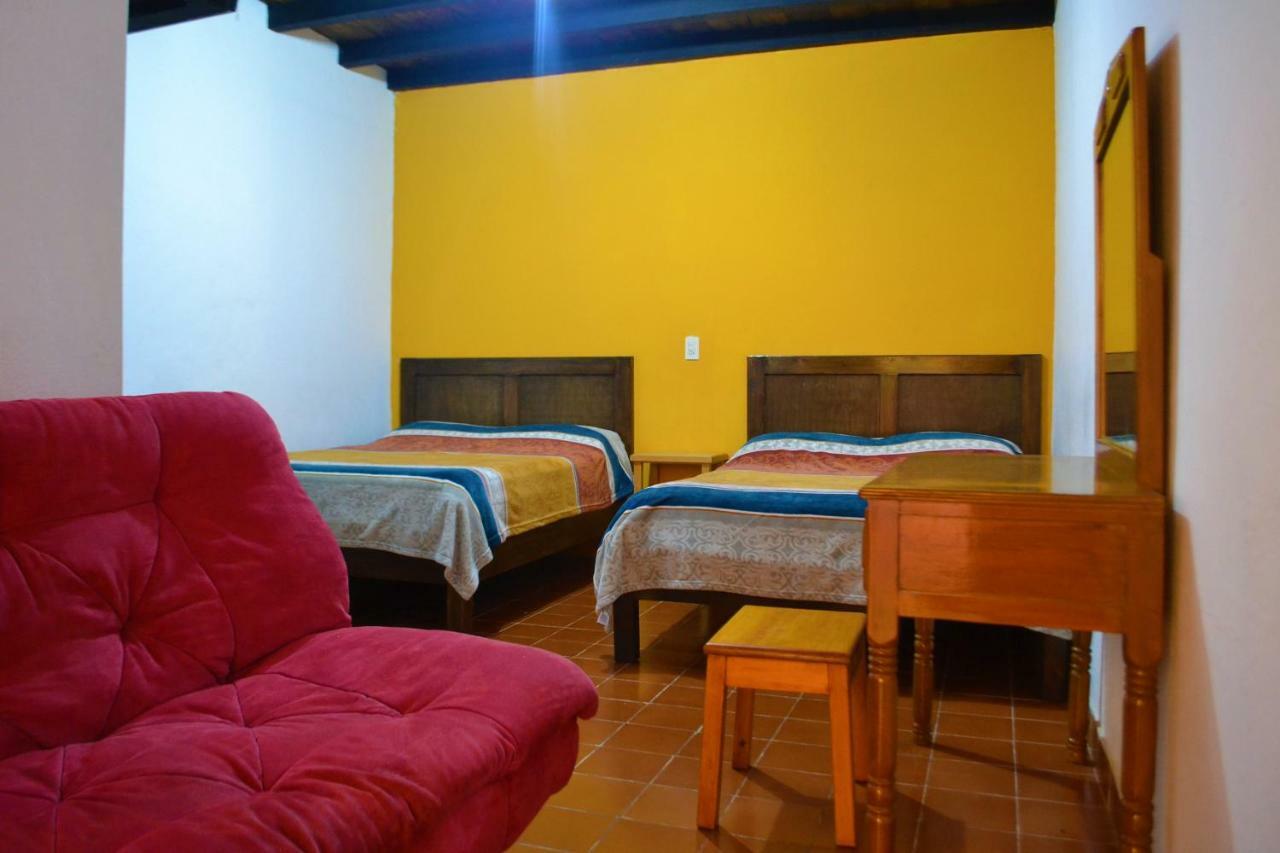 Hotel Delfin Comitan 外观 照片