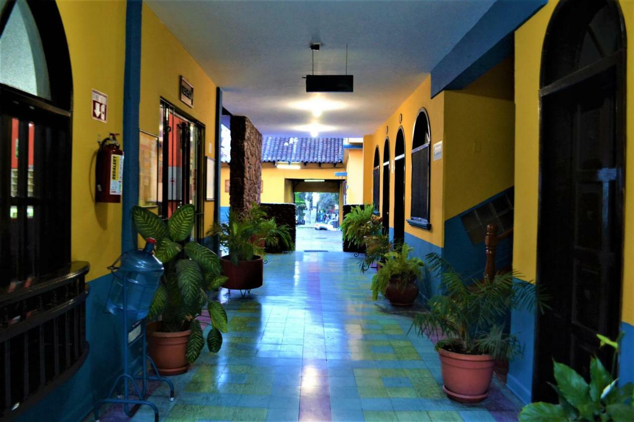 Hotel Delfin Comitan 外观 照片